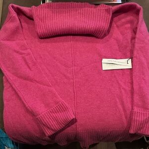 Women's Pink Cashmere Sweater